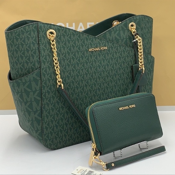 MICHAEL KORS LARGE X CHAIN SHOULDER TOTE & LG FLAT MULTIFUNCTIONAL PHONE CASE - Picture 15 of 16